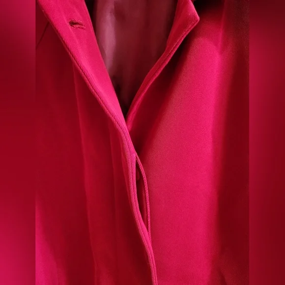 Fen-nelli Women's Coat Red with Removable Hood Size M (7-8), Button-up Closure - Picture 5 of 10
